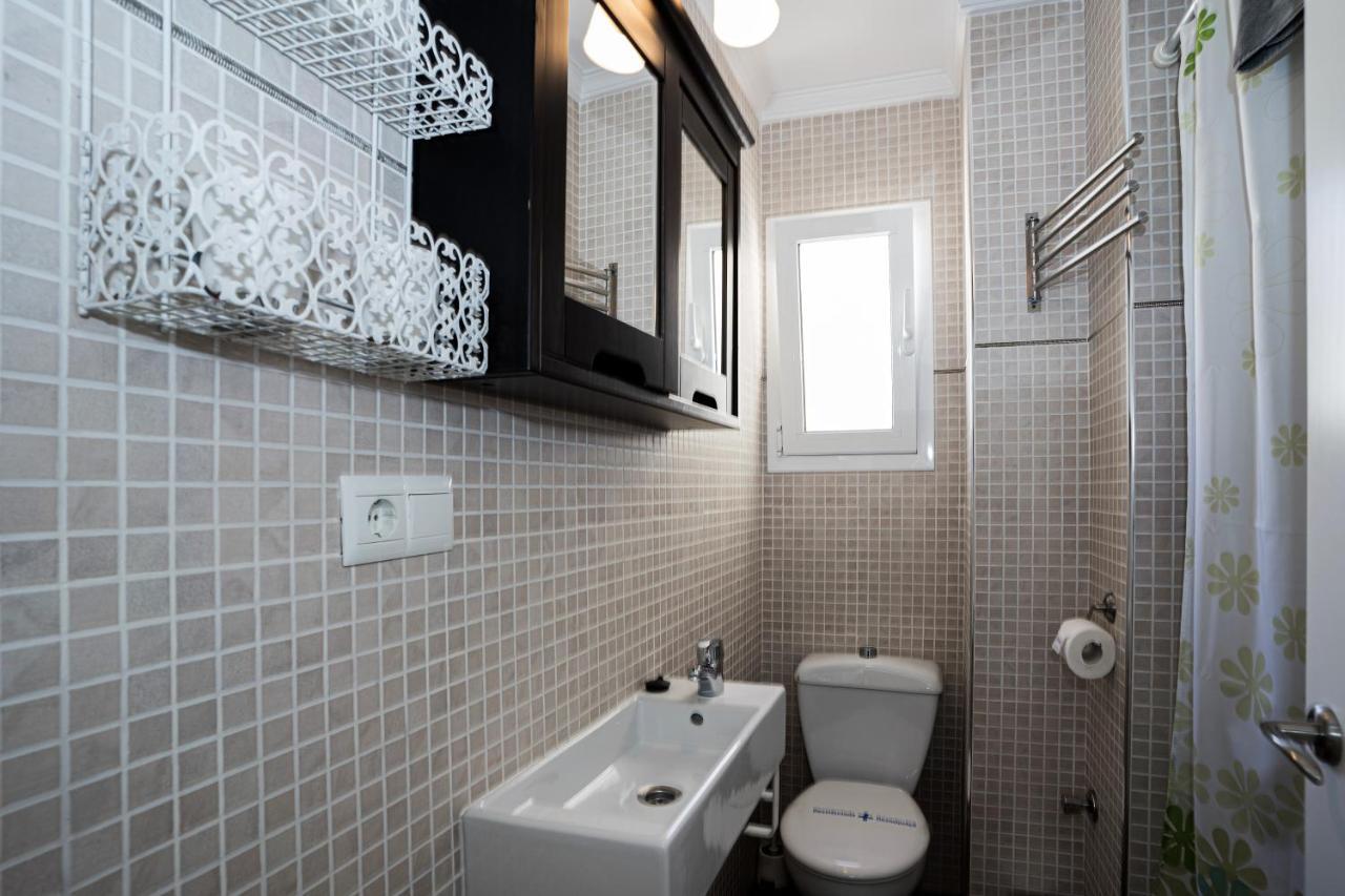 Andaluz Apartments - Algarrobo Нерха Экстерьер фото