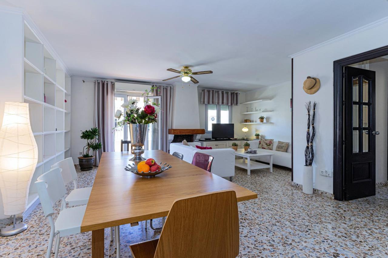 Andaluz Apartments - Algarrobo Нерха Экстерьер фото